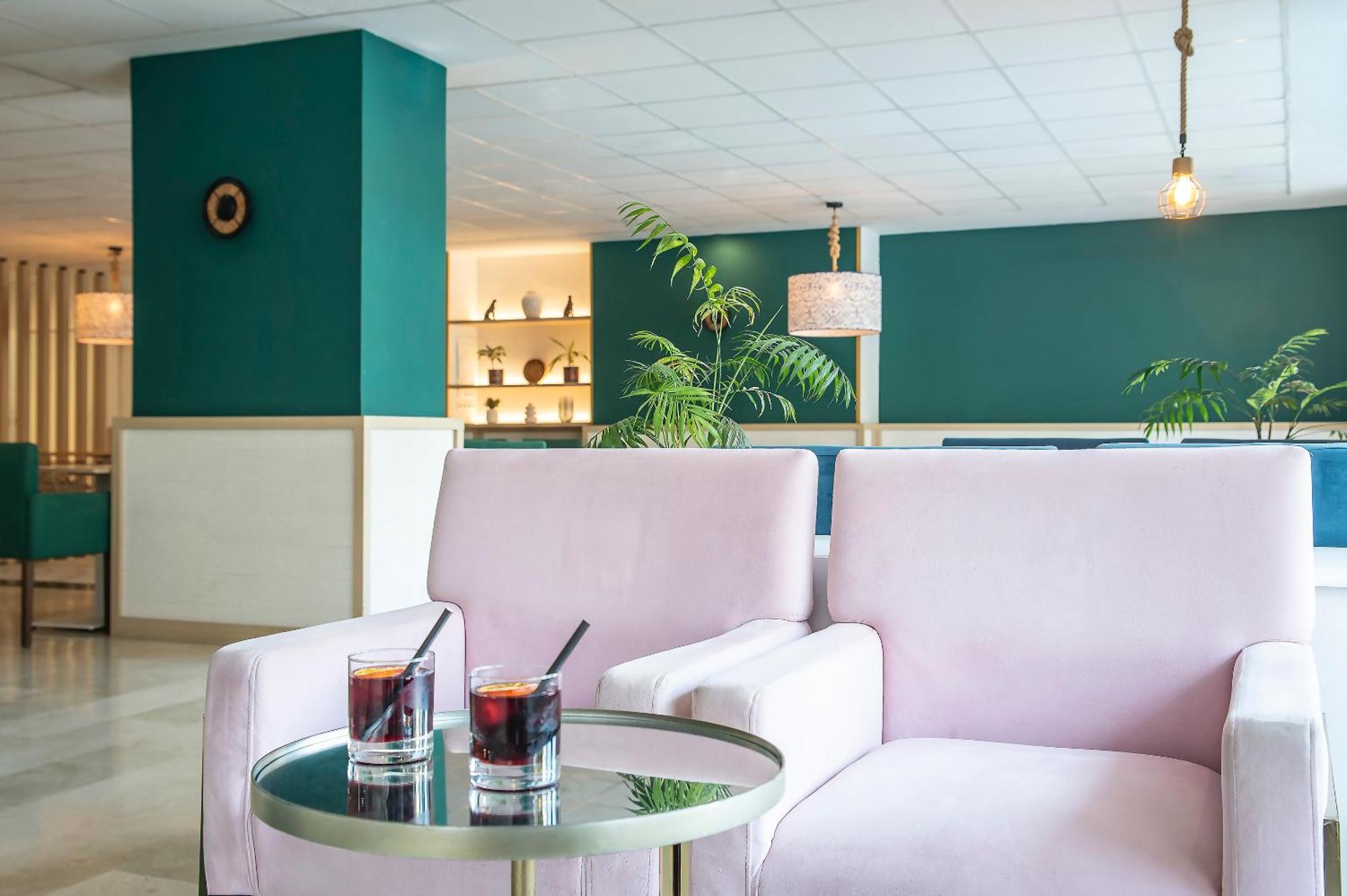 Aluasoul Costa Malaga - Adults Recommended Hotel